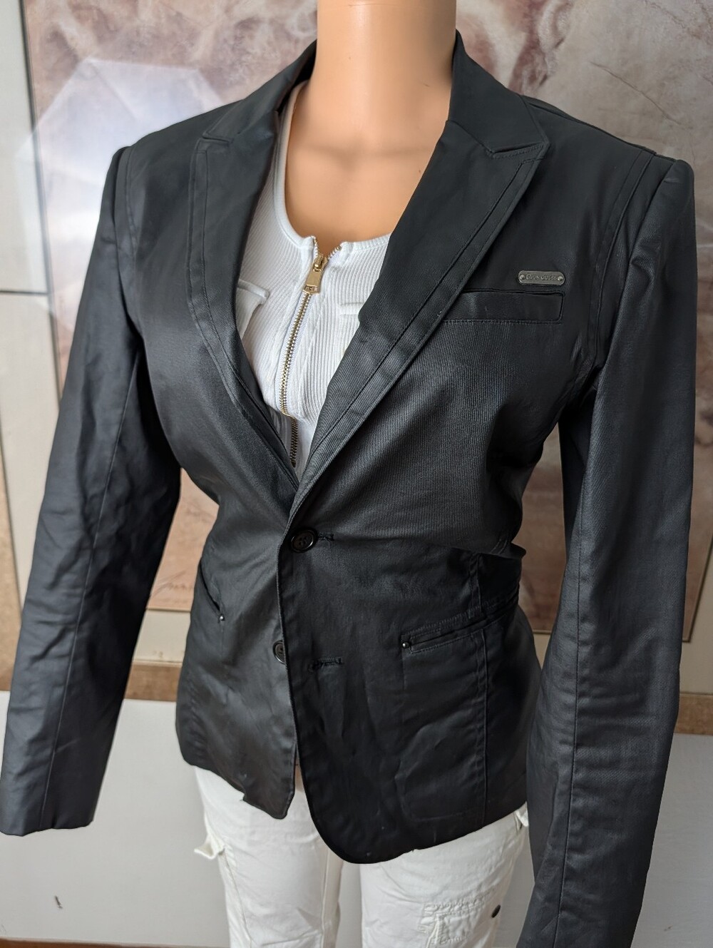 G by Guess Black Tailored Look Blazer With Red Lining Size XS